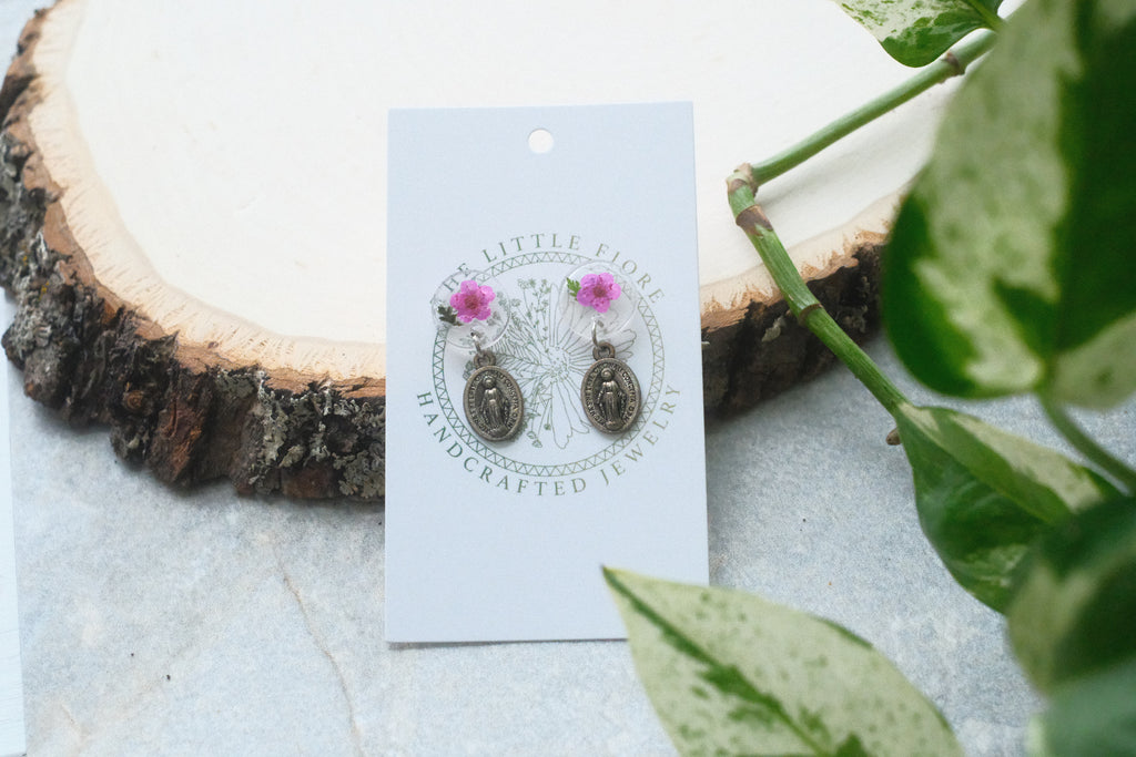 Fiore Studs - Fuscia Pink