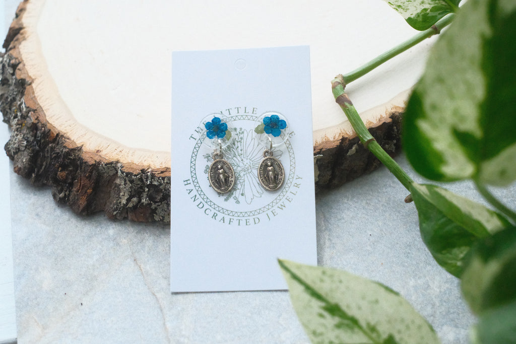 Fiore Studs - Azure Blue