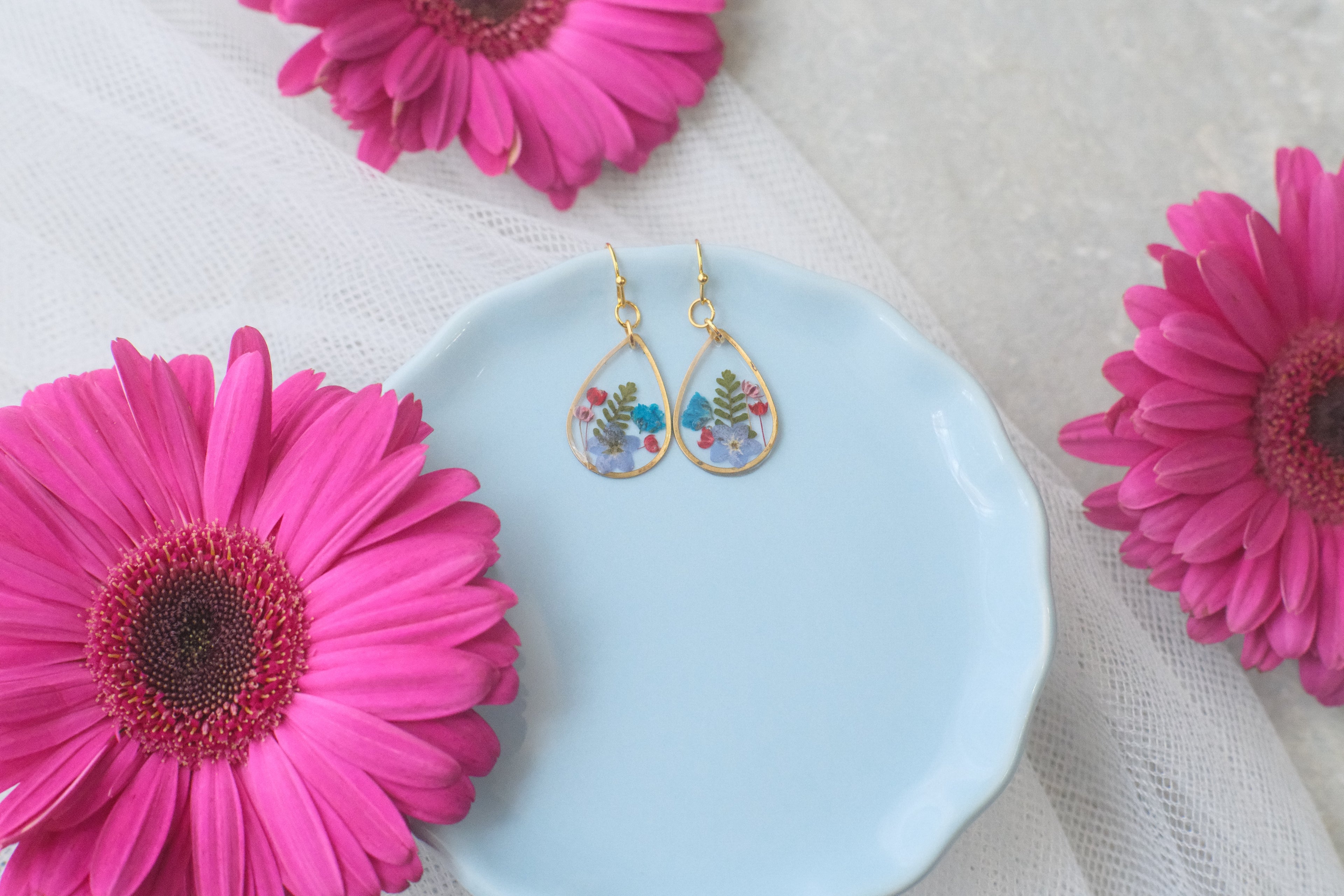 Earrings Gold Bare Wildflowers 3