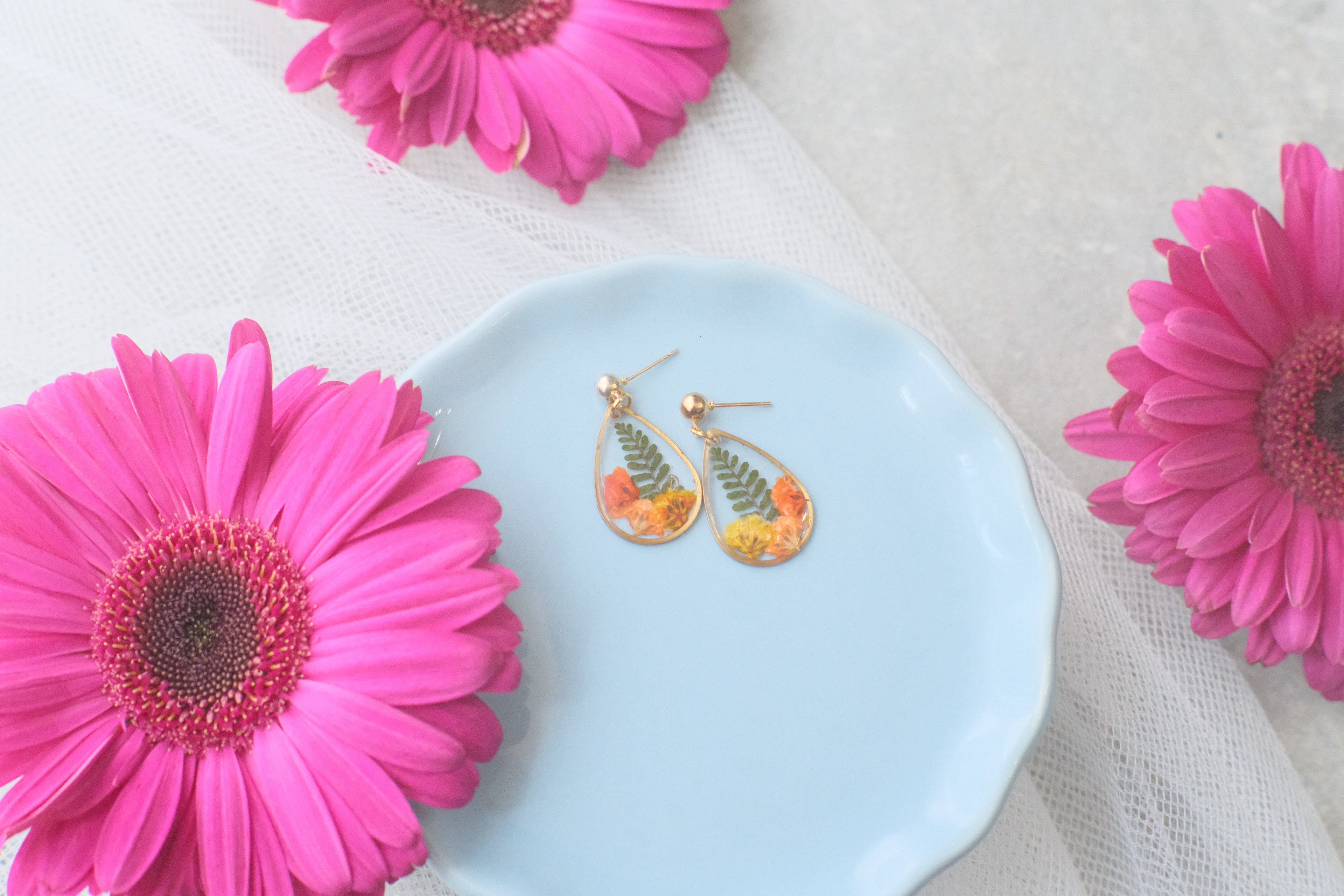 Earrings Gold Bare Wildflowers 7