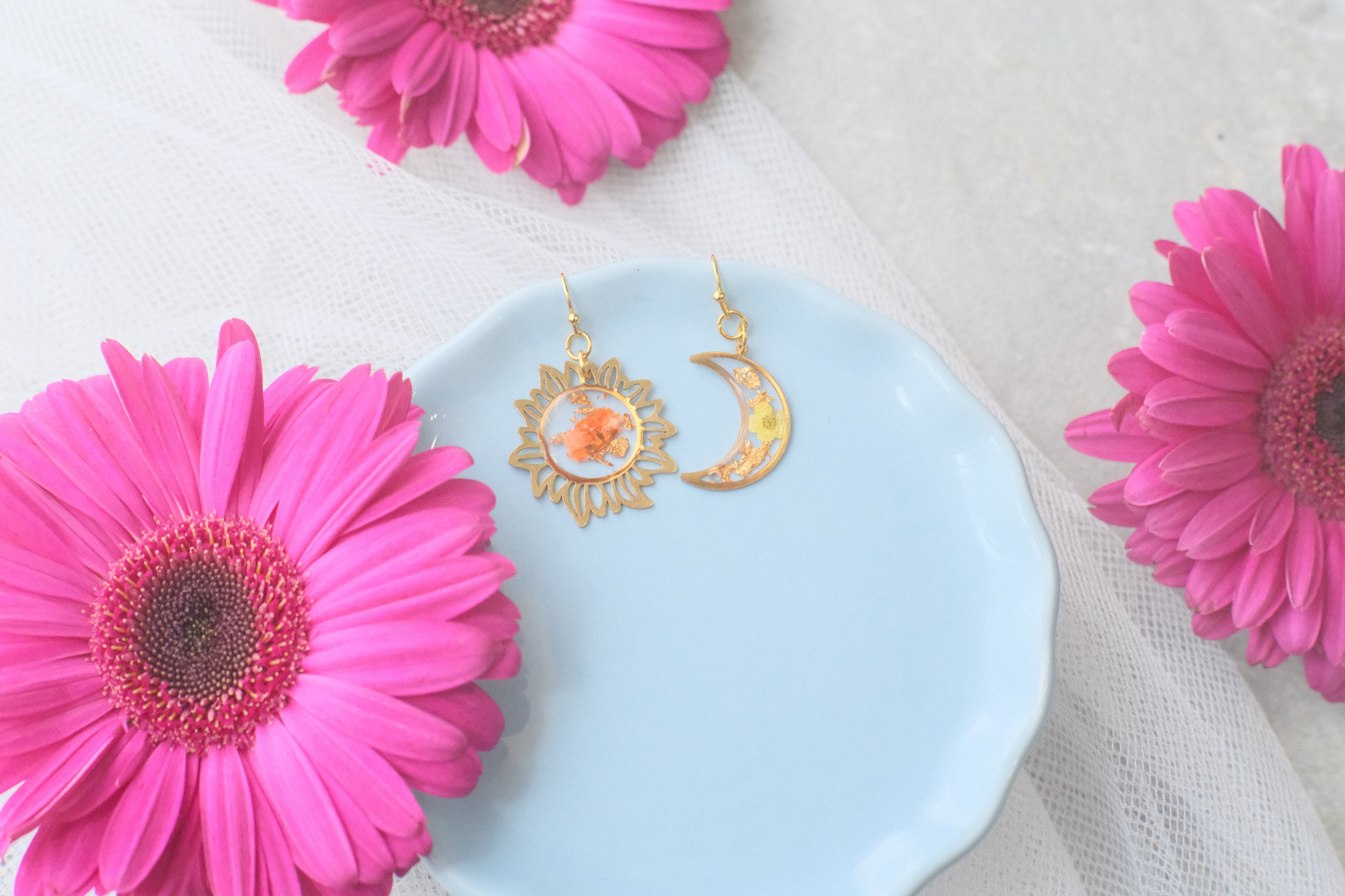 Earrings Gold Bare Wildflowers Sun and Moon 1