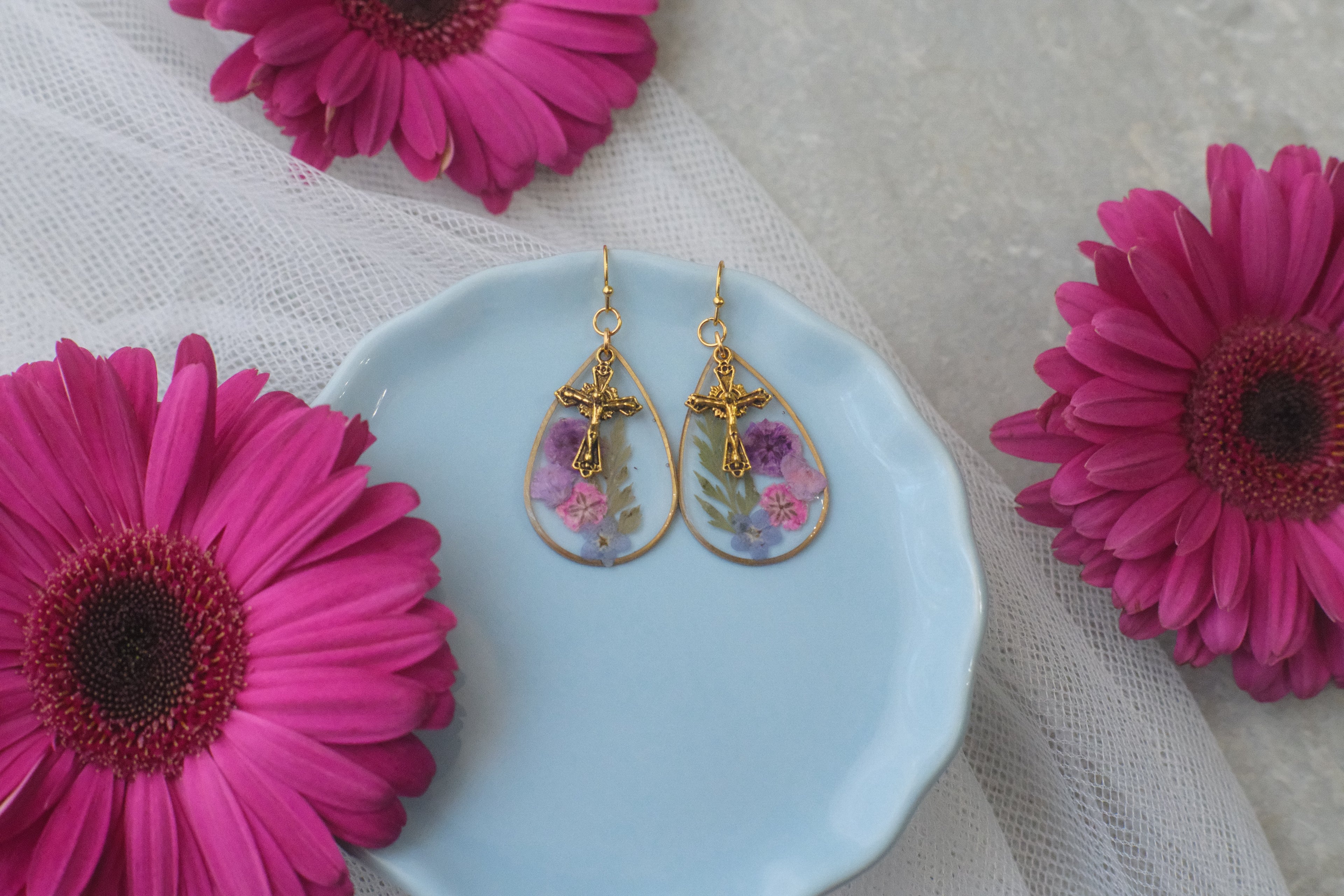Earrings Gold Cross Wildflowers 1