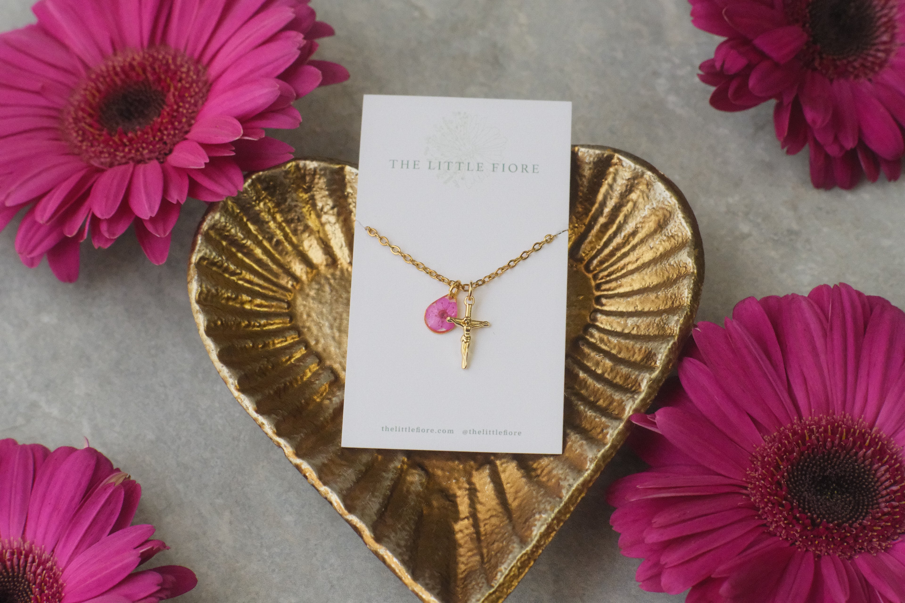 Necklace Gold Cross Magenta